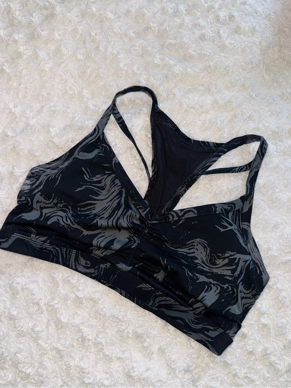 Gymshark Black & Gray Marble-Print Sports Bra - Size L